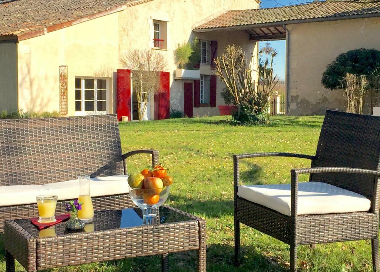 La Carreterie - Les Gites Pineuilh Exteriör bild