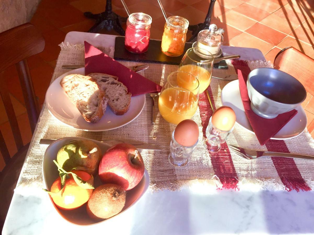 La Carreterie - Les Gites Pineuilh Exteriör bild